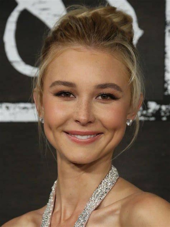 Isabel May Biography, Height & Life Story Super Stars Bio