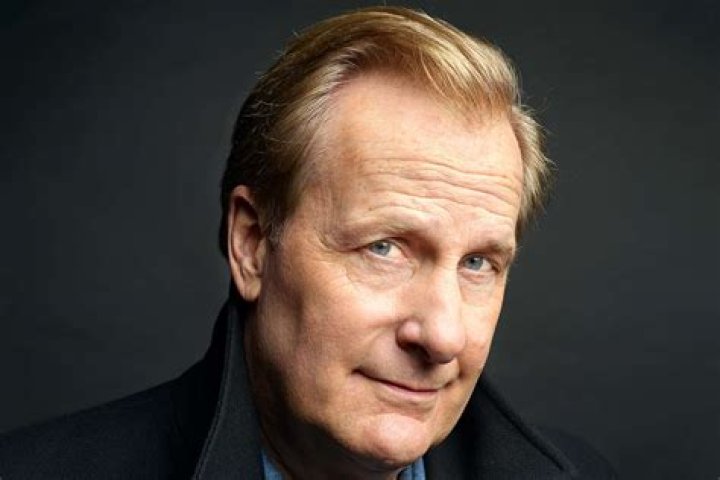 Jeff Daniels is Glad 'The Newsroom' Isn't Going On 'Too Long' Photo
