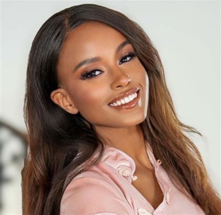 Jezabel Vessir Profile Images &mdash; The Movie Database (TMDB)