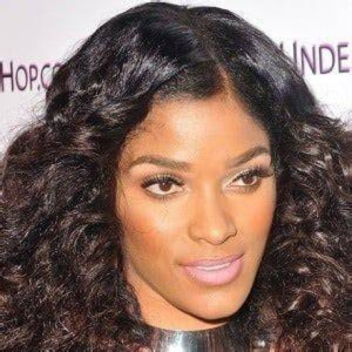 Joseline Hern&aacute;ndez Age, Bio, Birthday, Family, Net Worth National Today
