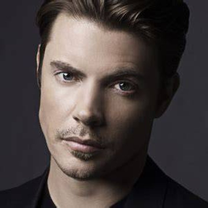 JOSH HENDERSON Exclusive Interviews, Pictures & More Entertainment