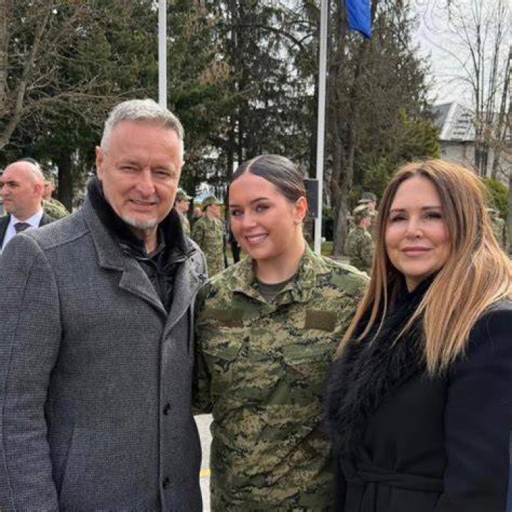 Kakav otac, takva i kćerka Ova djevojka je tatina kopija i o njoj se
