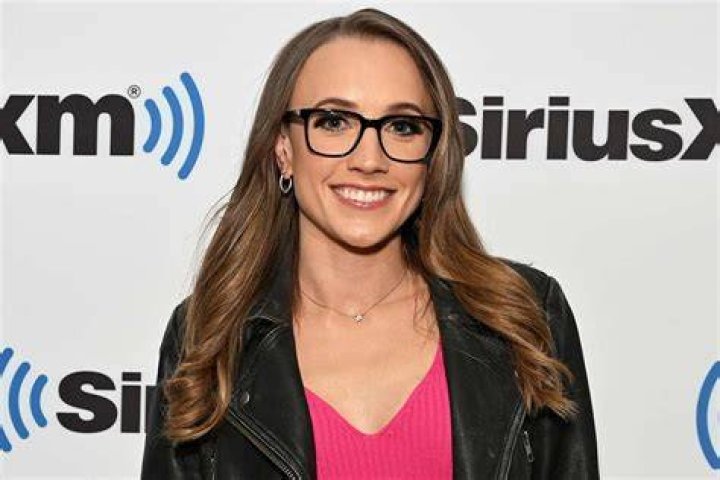 Kat Timpf Health Update Diagnosed With An Autoimmune