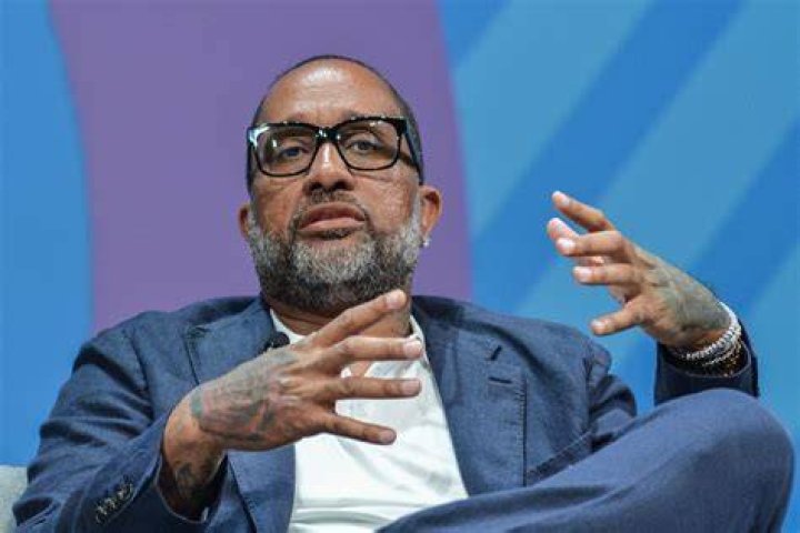 Kenya Barris Responds to Critics Who Slammed 'Black Excellence' Casting