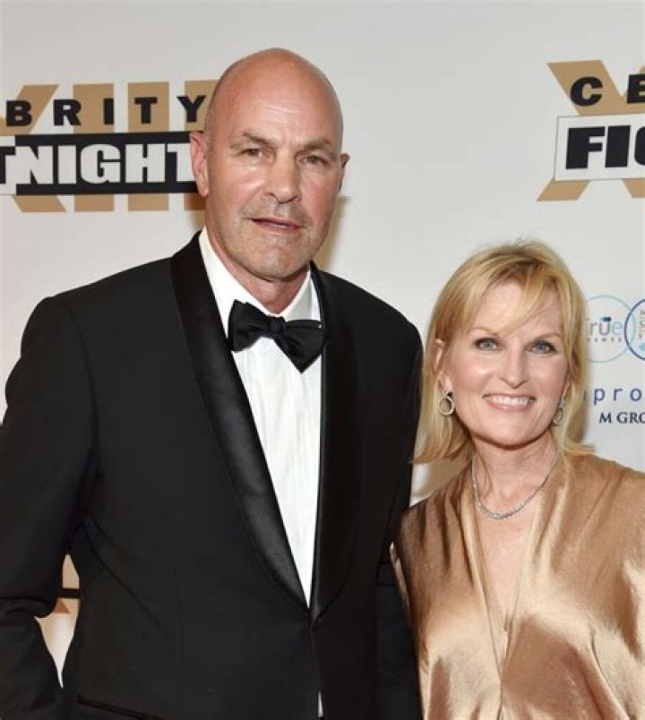 Kirk Gibson Family, Career & Net Worth [2023 Update] Players Bio