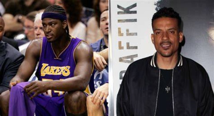 Kwame Brown Disrespectfully Sings A Song About Derek Fisher Hooking Up