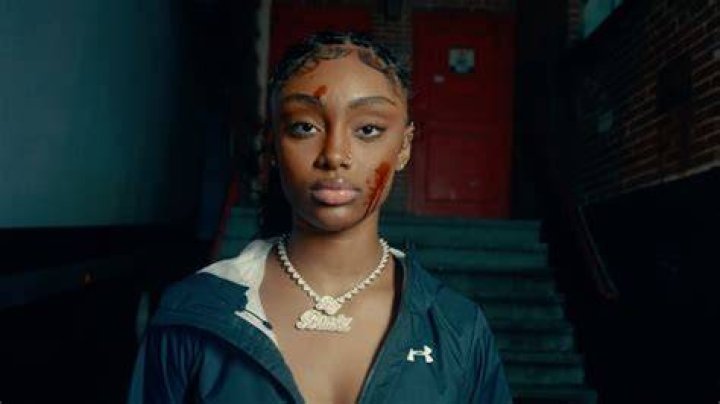 Lay Bankz IDFWY (Official Music Video) YouTube