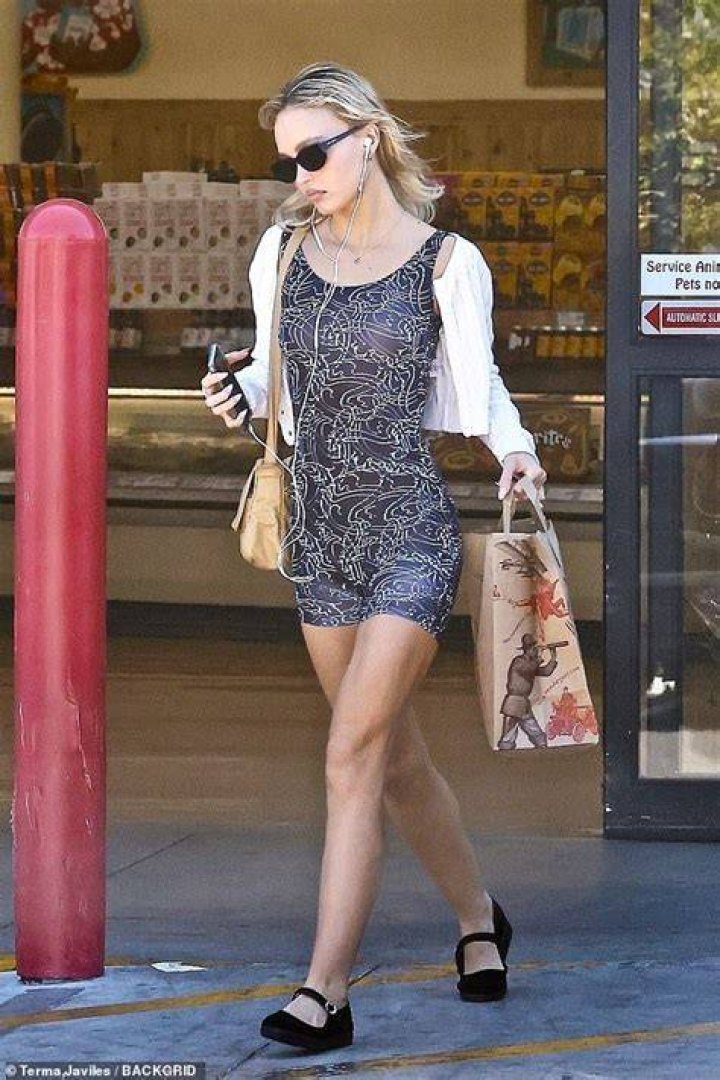 LilyRose Depp shows off slender figure in casual black Daily Mail Online