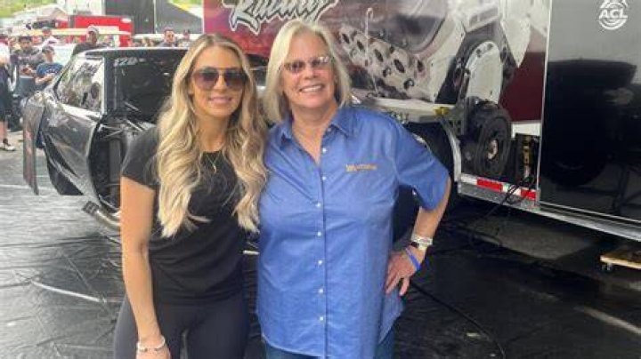 Lizzy Musi hangs out with Jungle Pam in Pennsylvania &mdash; The Capital