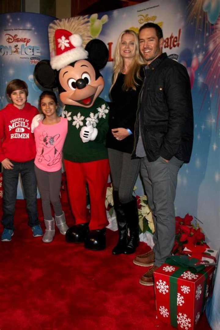 LOS ANGELES, DEC 11 Heather Tom, Eric Szmanda CSI at Heather Tom s