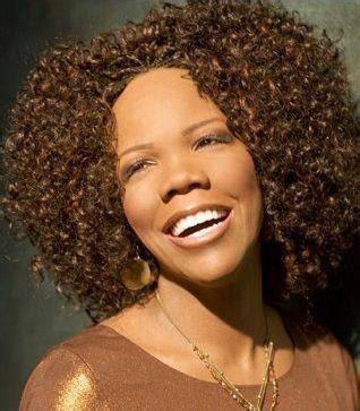 Lynda Randle Age, Birthday, Biography, Movies, Albums & Facts HowOld.co