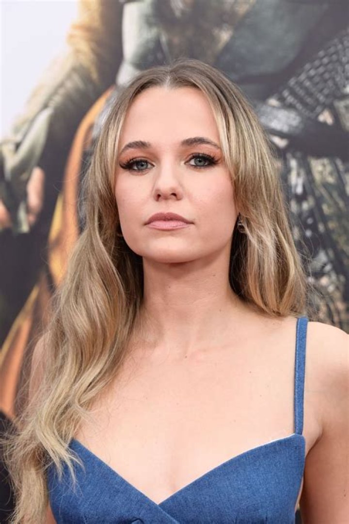 Madison Iseman's Feet
