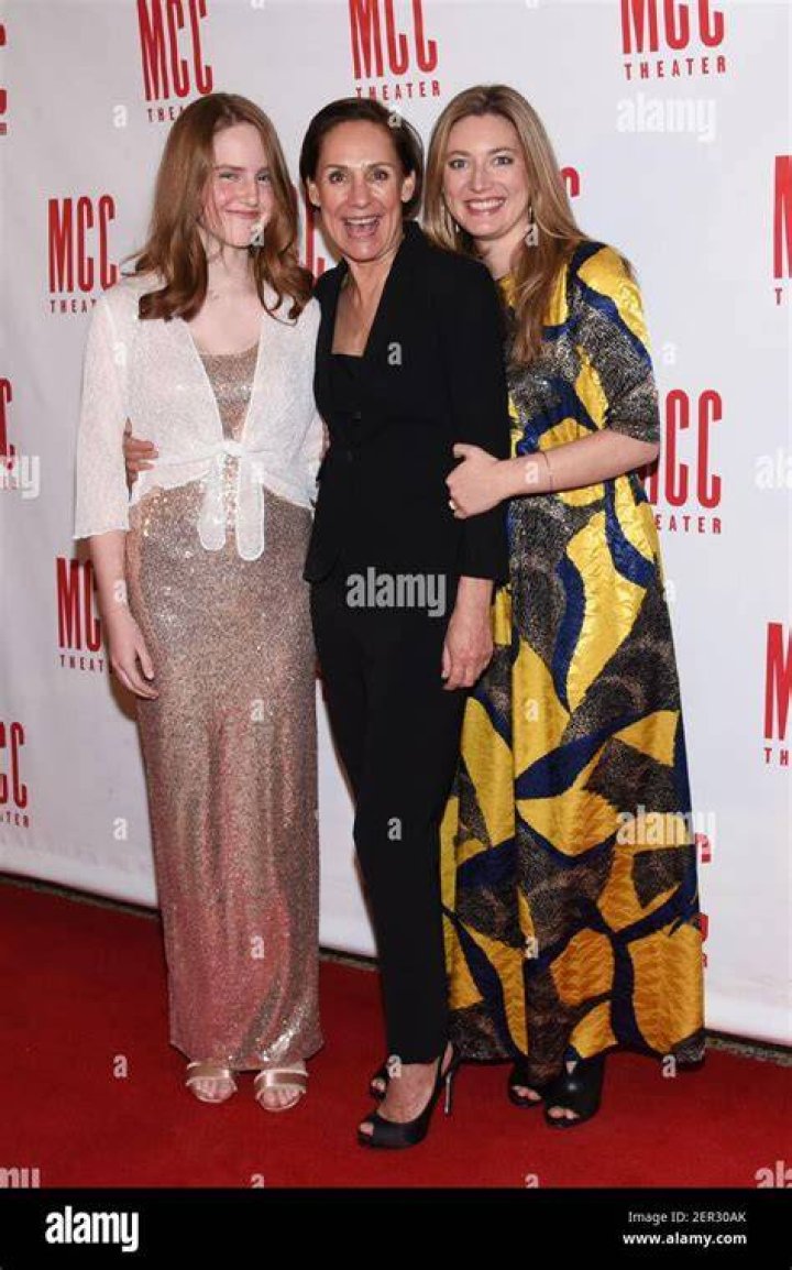 Mae (daughter of Zoe Perry), Laurie Metcalf and Zoe Perry attend MCC