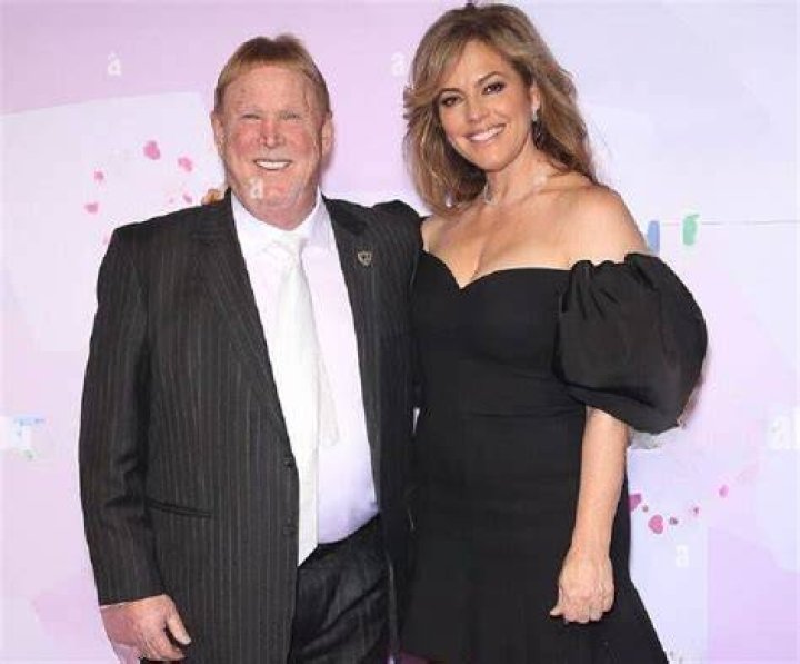 Mark Davis Kids With His Wife New Girlfriend Hayden Hopkins