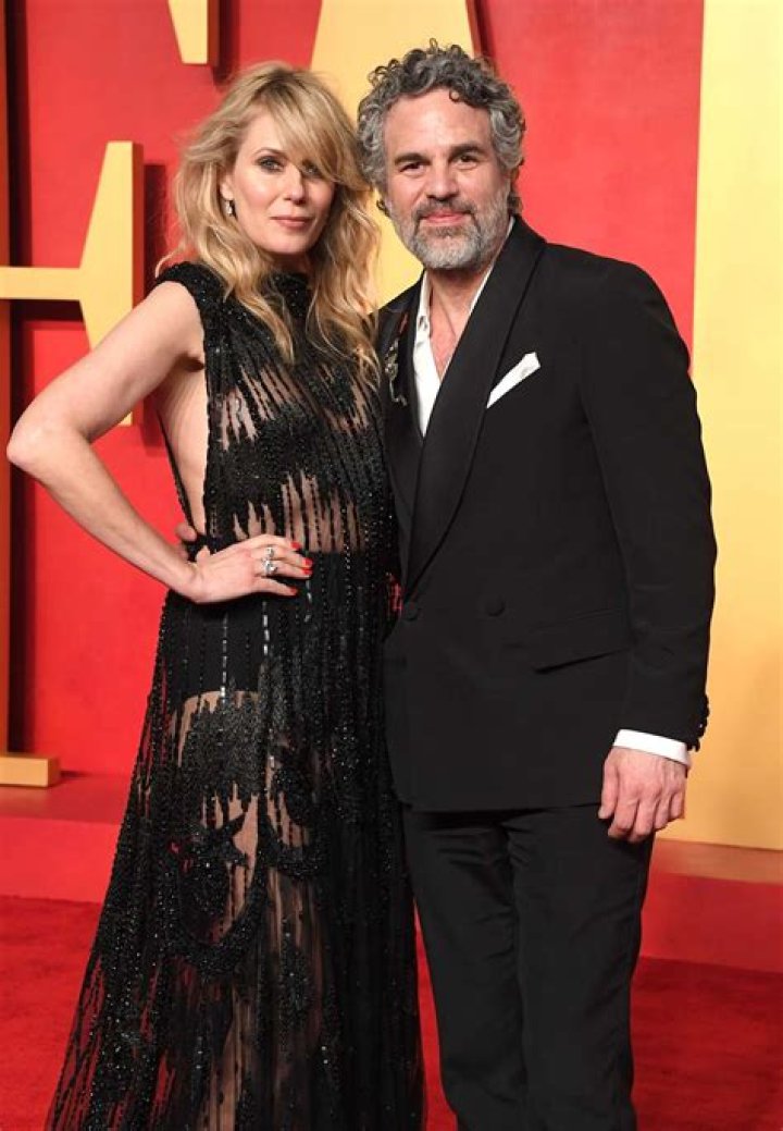 Mark Ruffalo, Wife Sunrise & Daughter Bella At &lsquo;Adam Project&rsquo; Premiere