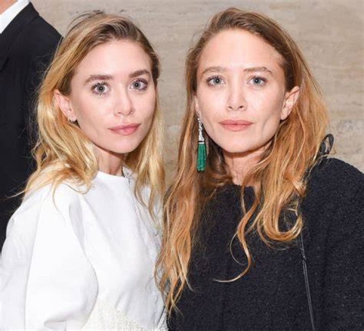 MaryKate Olsen Age, Height, Marriage Date, Husband, Net Worth