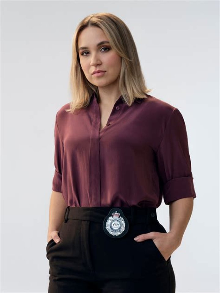 Meet Actress Tuuli Narkle! Her Age, Family, Fiancee, Height, NCIS