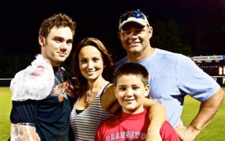 Meet Mariana Bichette The Baseball Mother & Wife Behind Her MLB Stars