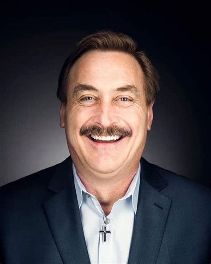 Mike Lindell Net Worth 2021 Wife, Trump, Book, Movie Famous People