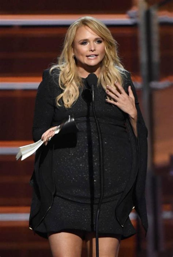 Miranda Lambert Pregnant by paulscowboys on DeviantArt