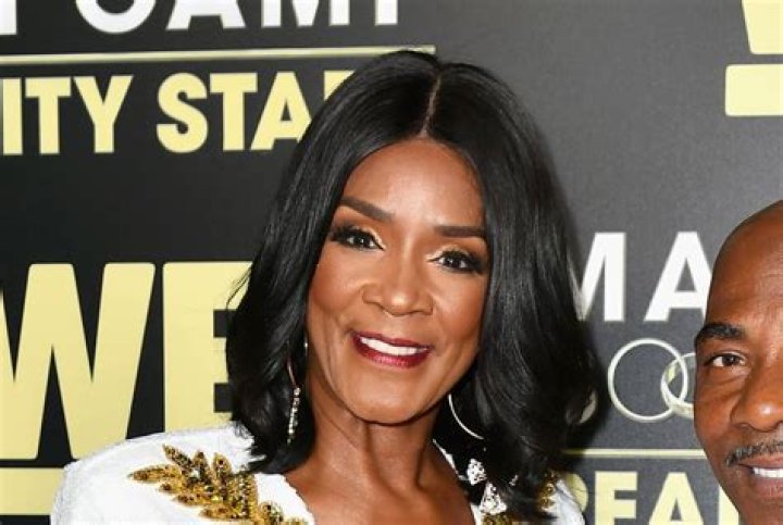 Momma Dee Net Worth How Much is Dee Worth?