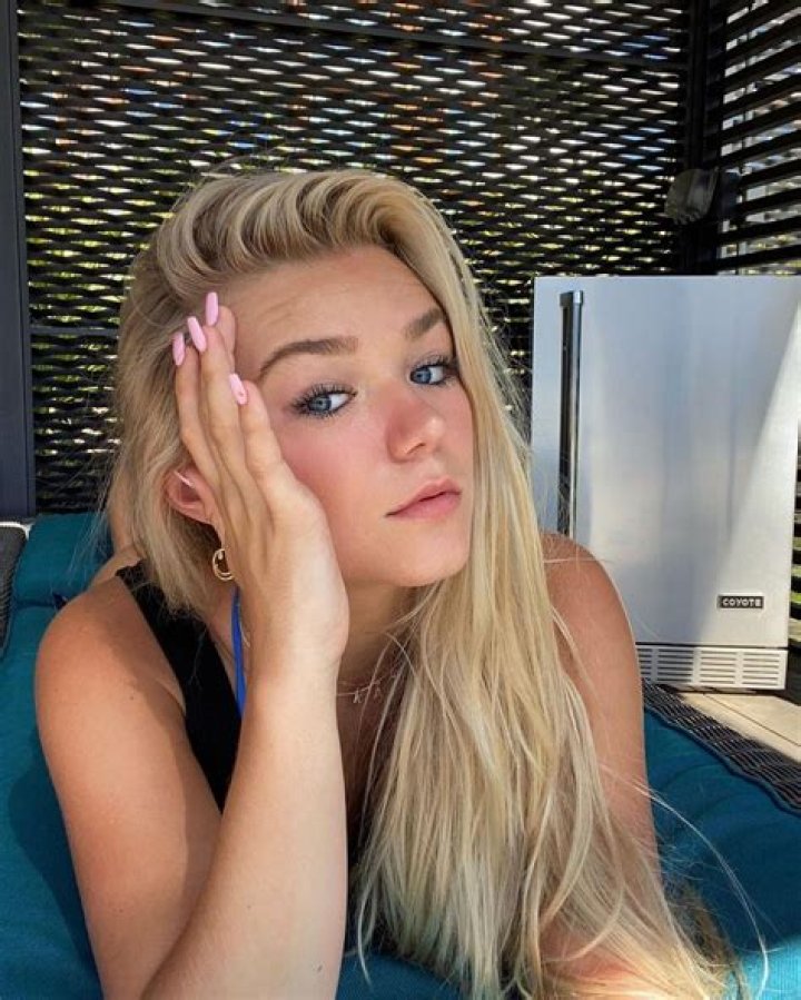 Naked Truth About Katie Sigmond Age, Boyfriend, Measurements