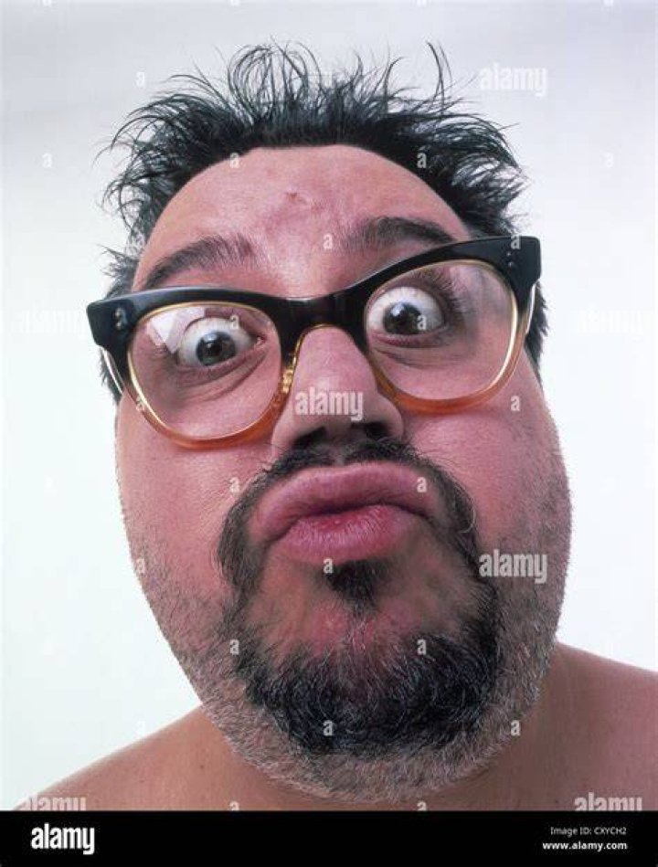 Nerdguy Fat Guy With Glasses Cartoon, HD Png Download 2047x1379
