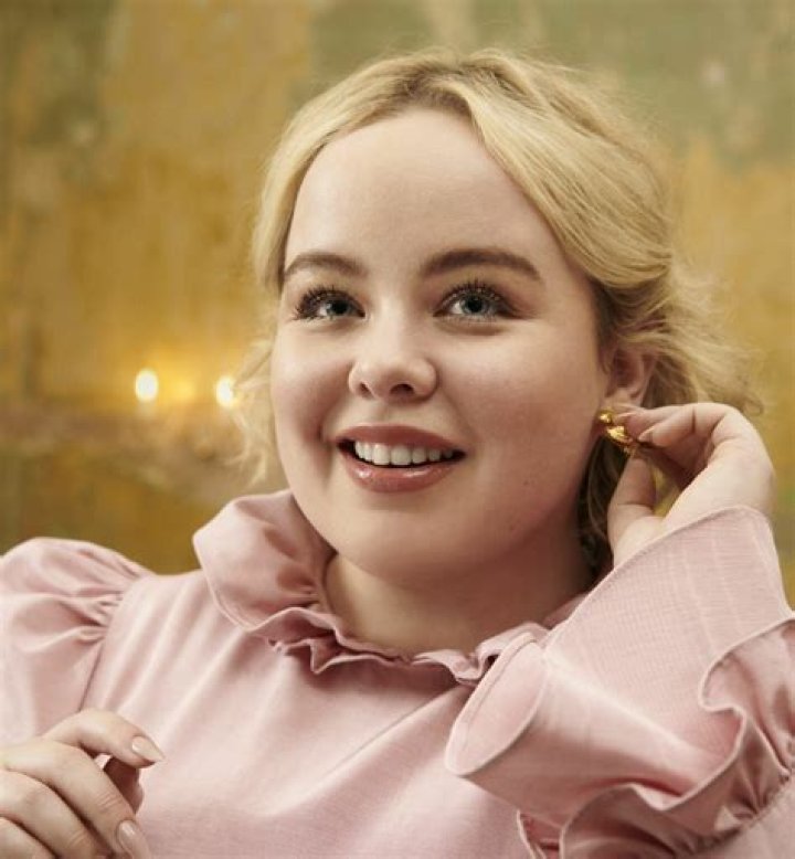 Nicola Coughlan Age, Net Worth, Boyfriend, Family, Height and Biography