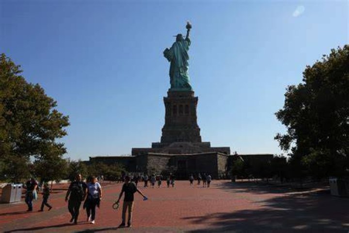 NJ's 'Tan Mom' Is Reportedly Sick And 'Fighting For Her Life' PM