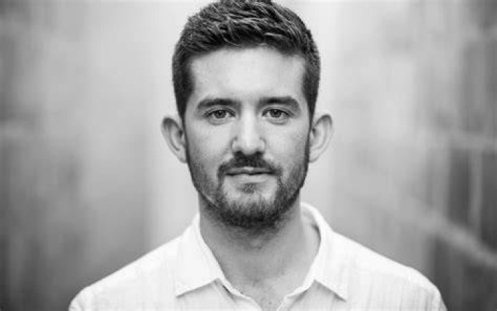 Noah Hutton IMDb