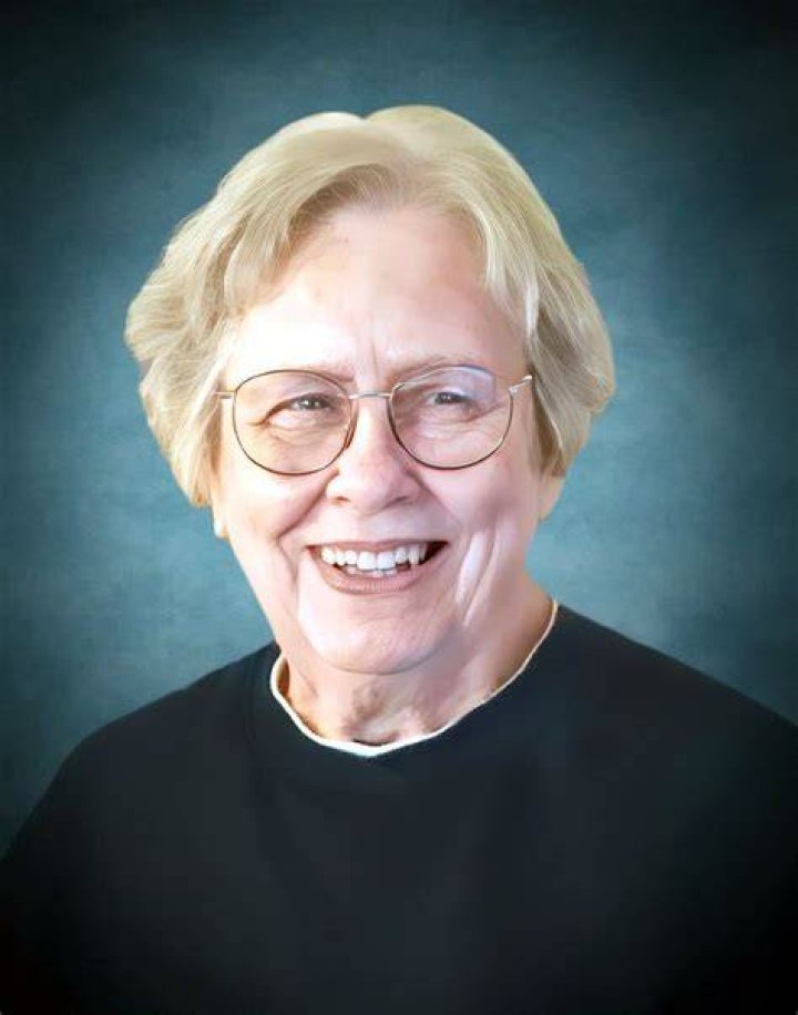 Obituary of Carol Elsie Gibson Benner Funeral Services