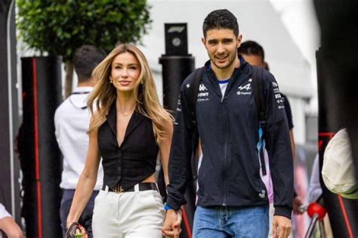 Ocon Girlfriend / Video Esteban Ocon shares with F1i his thoughts on