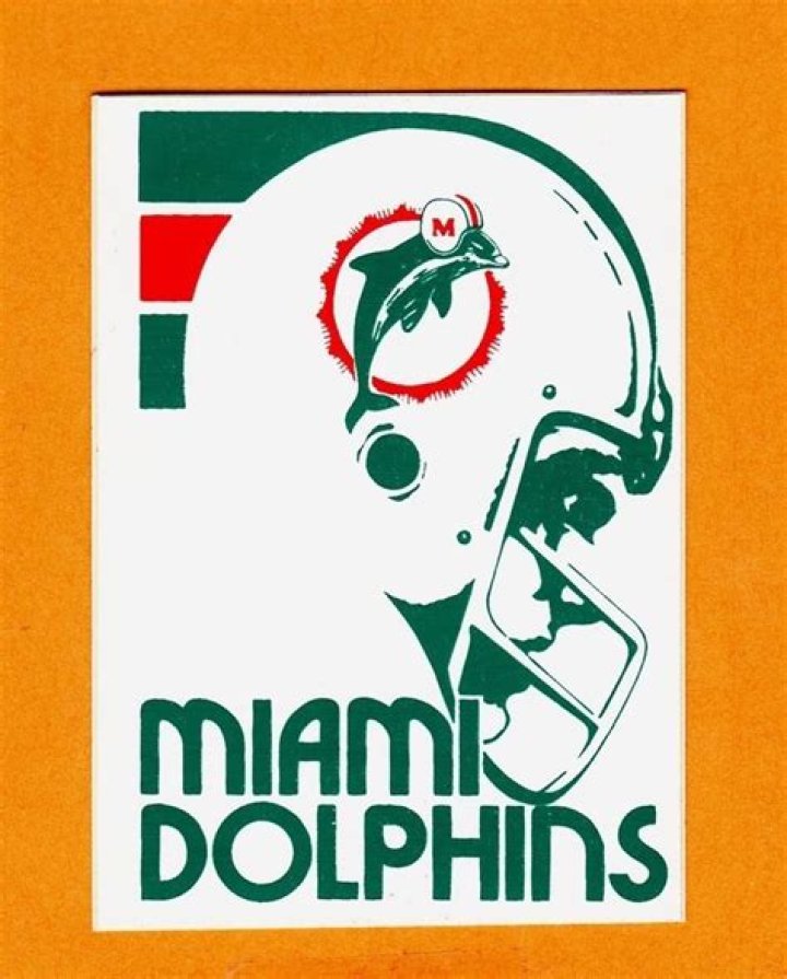 Old School Football Nfl miami dolphins, Nfl photos, Miami dolphins