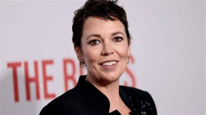 Olivia Colman reveals what she stole from 'The Crown' set