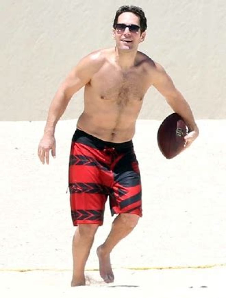 Paul Rudd Height Weight Body Measurements Celebrity Stats