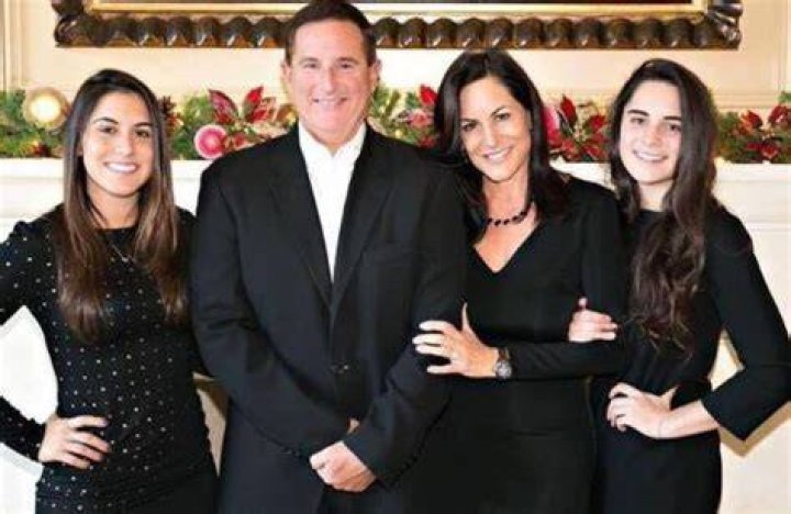 Paula Hurd Age, Husband, Children, Family, Biography & More LyRiCsTraK