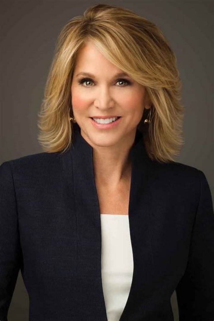 Paula Zahn Net Worth 2022, Age, Husband, Children, Height, Family