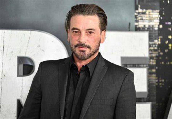 Picture of Skeet Ulrich