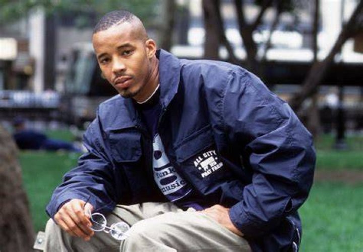 Picture of Warren G.