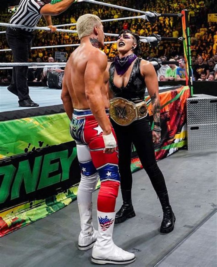 Pin on AEW & WWE Paul Wight