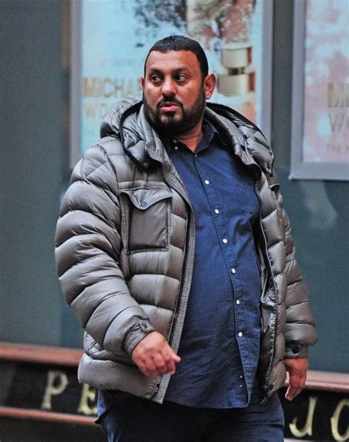 Prince Naseem Hamed looks unrecognisable on dog walk after