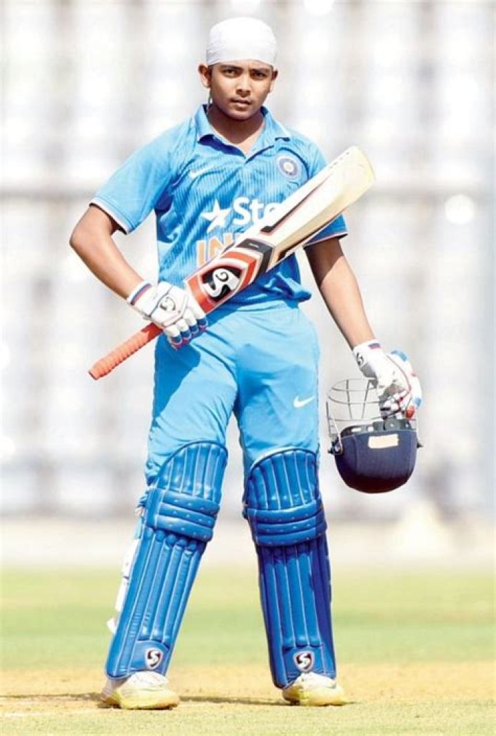 Prithvi Shaw(Cricketer) Height, Weight, Age, Stats, Wiki and More