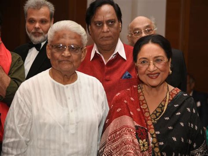 Pyarelal and Tabassum at Karishma and Huzaifa's wedding reception