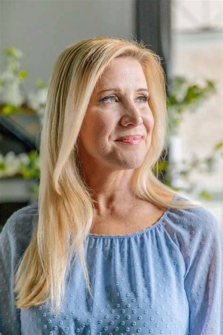 Radio Host Kim Adams Overcame Cancer With 'Grit, Grace, and Gratitude'