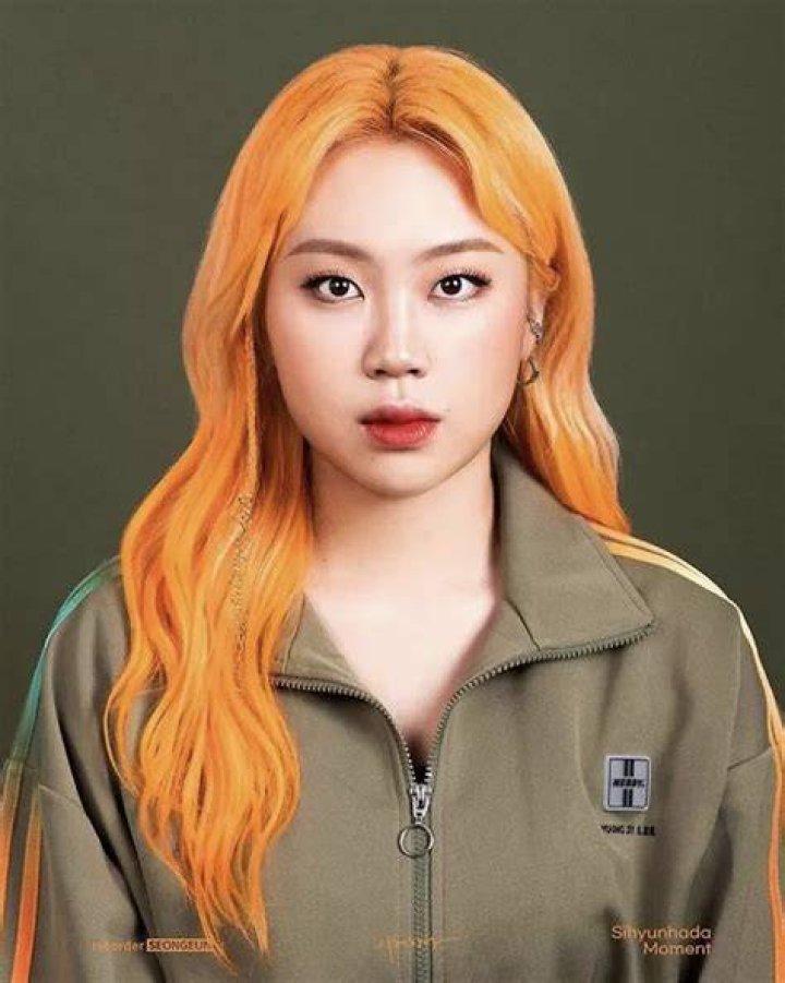Rapper Lee Young Ji Apologizes For Her "Deceptive Behavior" In Recent