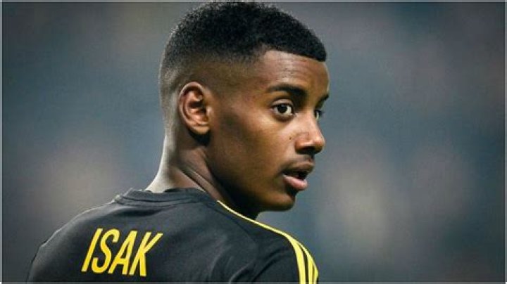 Real Madrid Alexander Isak From being sounded out by Real Madrid to