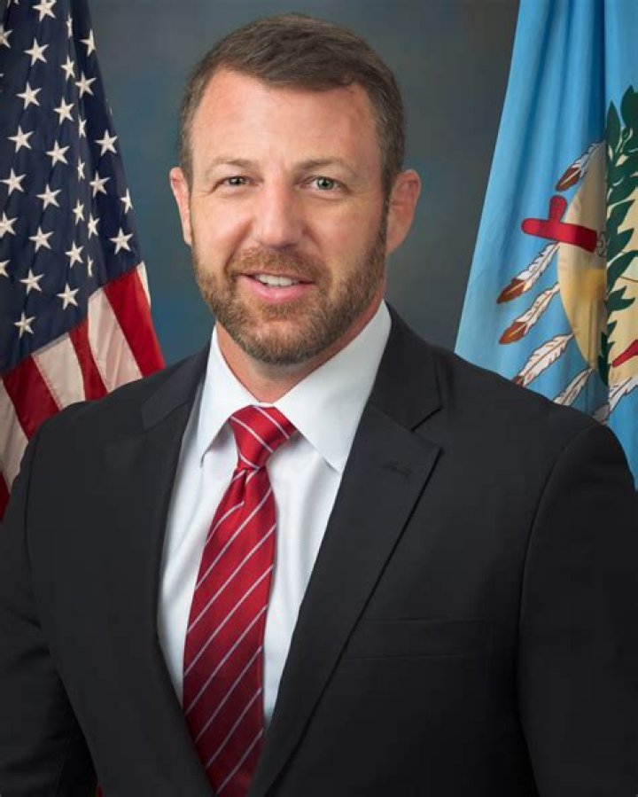 Representative Markwayne Mullin of Oklahoma Whips Fellow House Members