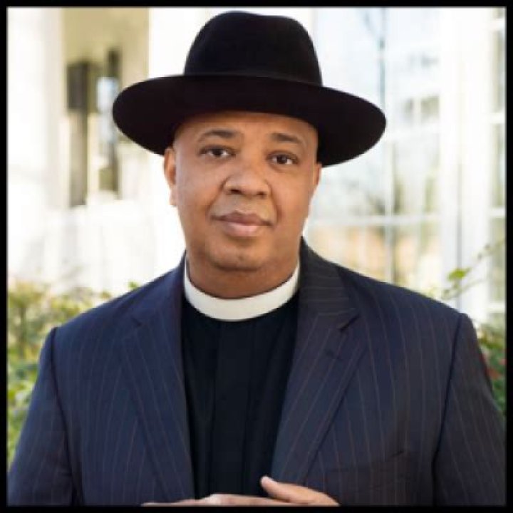 Rev Run Bio, Wiki, Age, Height, Wife, Songs, RunDMC, Movies, TV shows