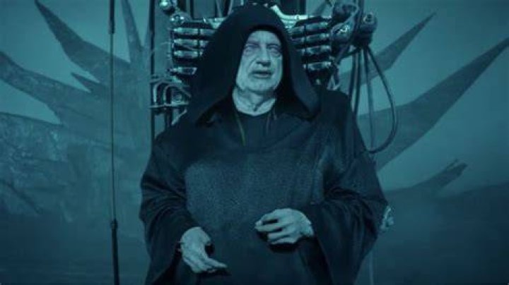 Rise of Skywalker 10 Things About Kylo Ren All Three Trailers Have