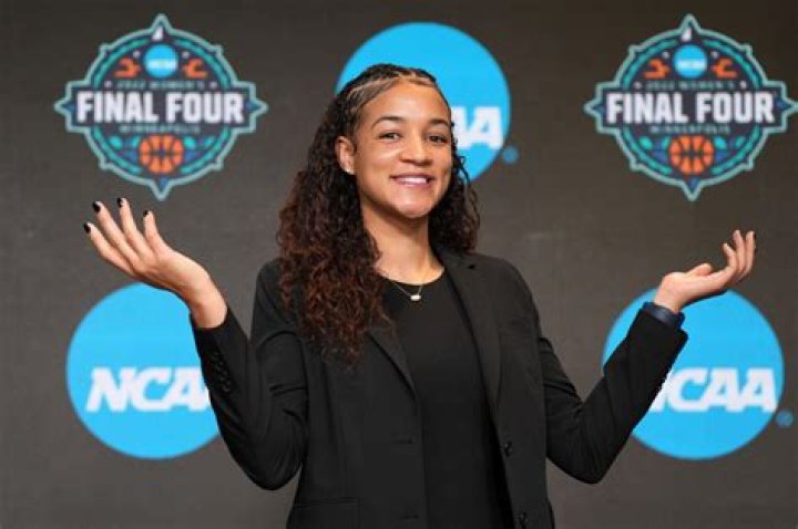 Rising star Buford grad Andraya Carter on fast track with ESPN, SEC